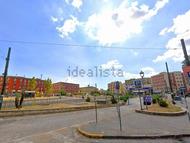 Locale in vendita di 50 m² in Piazza Nazionale