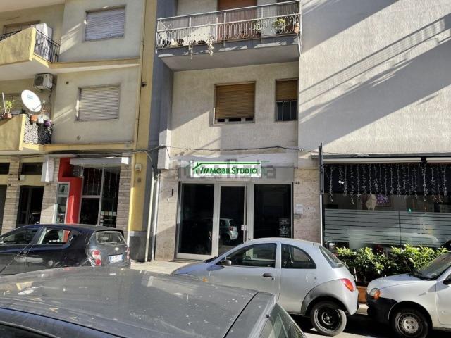 Locale in vendita di 50 m² in Via Trevisani, 148