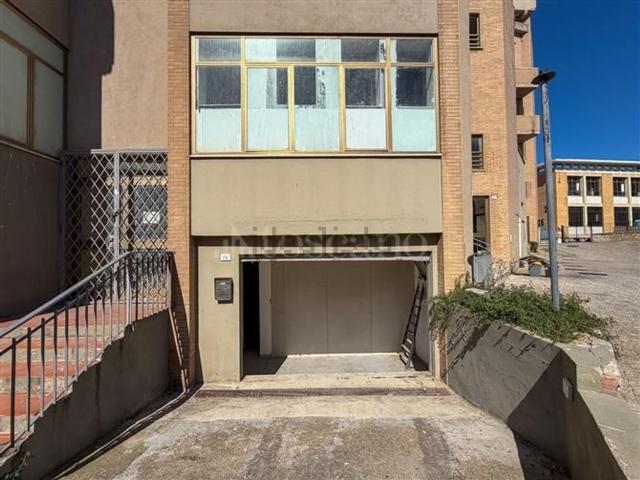 Locale in vendita di 50 m² in Via Acquedotto