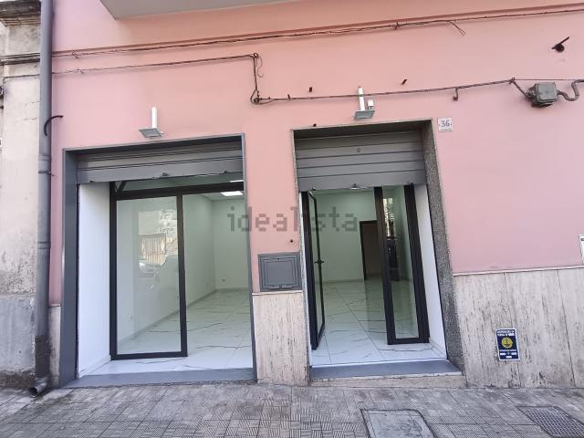 Locale in vendita di 50 m² in Via Alessandro Manzoni, 36