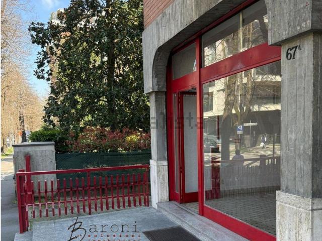 Locale in vendita di 50 m² in Via Antonio Gramsci, 67