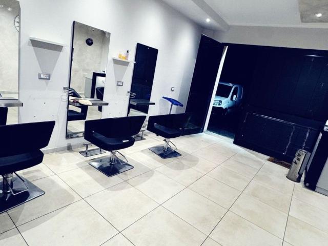 Locale in vendita di 50 m² in Via Boves