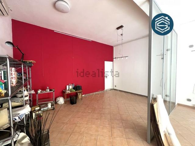 Locale in vendita di 50 m² in Via Bruno Buozzi, 76