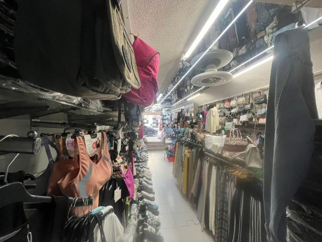 Locale in vendita di 50 m² in Via Camillo Benso Conte di Cavour