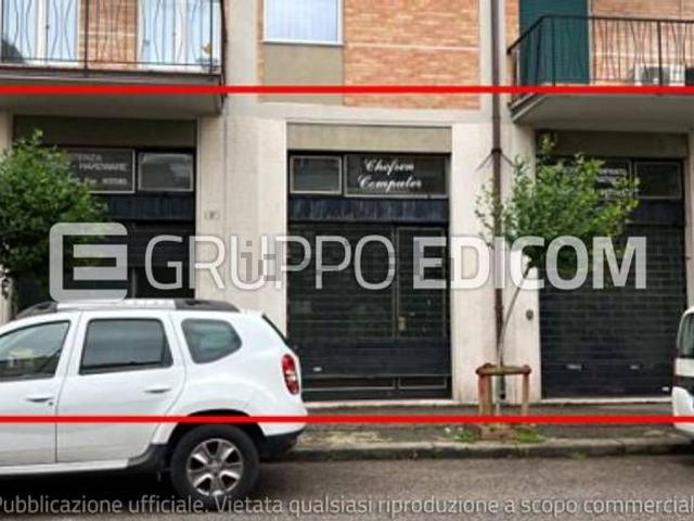 Locale in vendita di 50 m² in Via Cefalonia