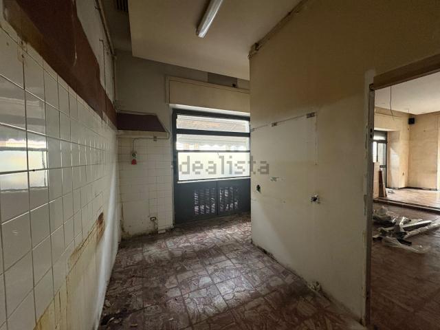 Locale in vendita di 50 m² in Via Curtatone, 2