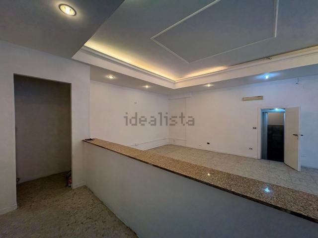 Locale in vendita di 50 m² in Via dei Mille, 18