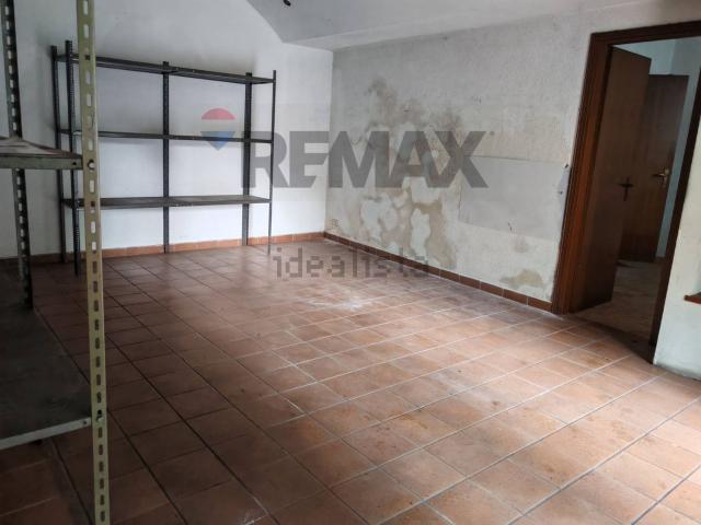 Locale in vendita di 50 m² in Via dei Mille, 8