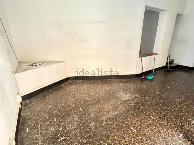 Locale in vendita di 50 m² in Via dei Sessanta