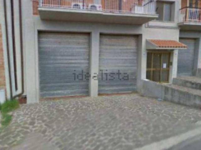 Locale in vendita di 50 m² in Via della Fonte