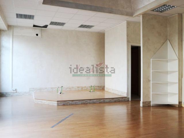 Locale in vendita di 50 m² in Via delle gardenie