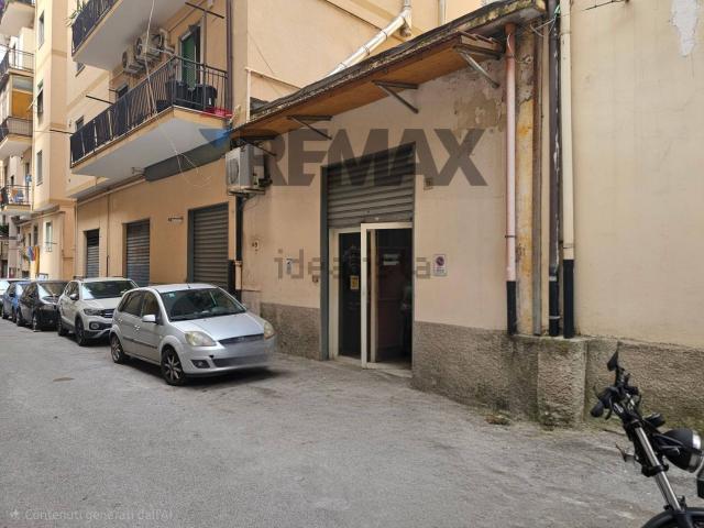 Locale in vendita di 50 m² in Via Diego Taiani, 21