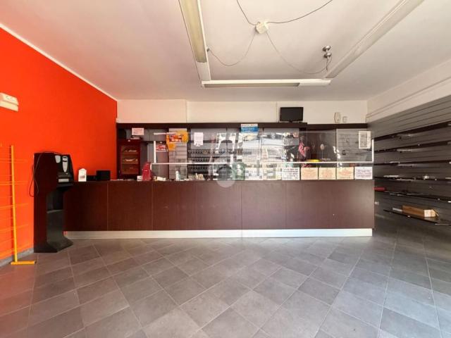 Locale in vendita di 50 m² in Via Felice Cavallotti, 76