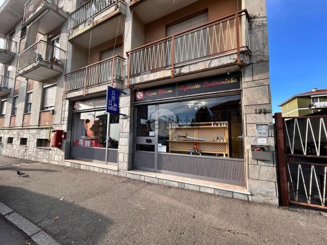 Locale in vendita di 50 m² in Via Fratelli Rosselli, 132