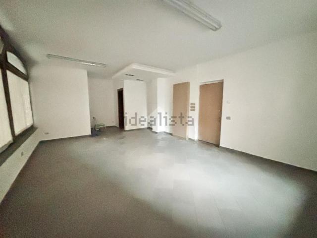 Locale in vendita di 50 m² in Via Francesca Manzoni, 21