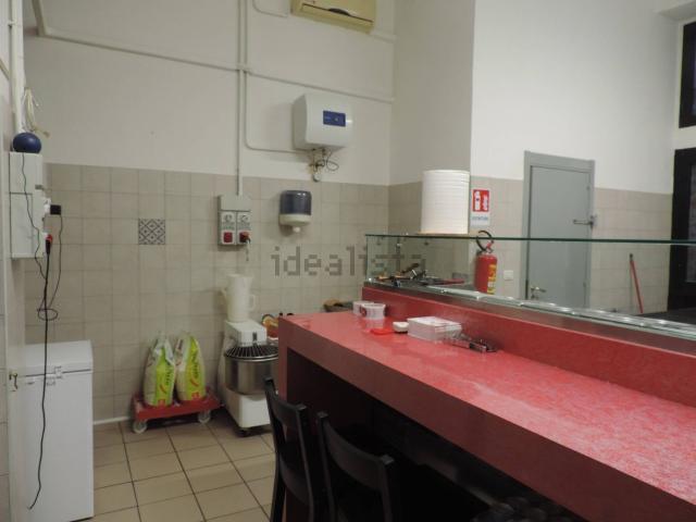 Locale in vendita di 50 m² in Via Giacomo Medici, 88