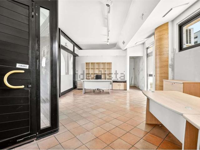Locale in vendita di 50 m² in Via Giuseppe Casati, 7
