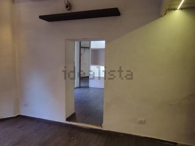 Locale in vendita di 50 m² in Via Giuseppe Garibaldi, 55