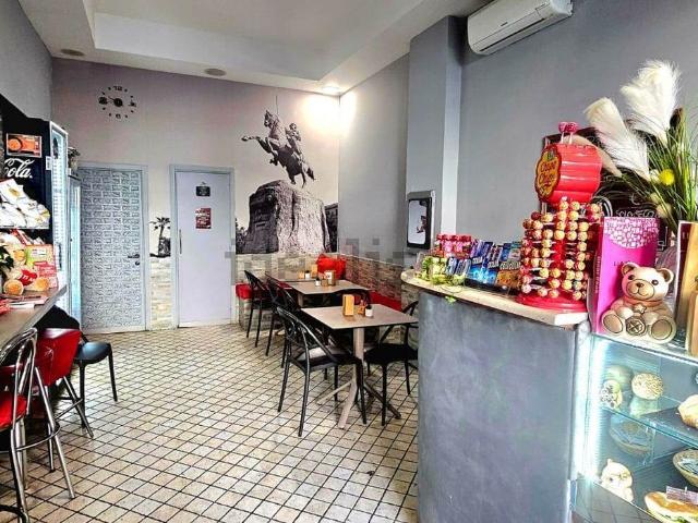 Locale in vendita di 50 m² in Via Giuseppe Garibaldi
