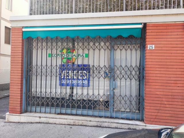 Locale in vendita di 50 m² in Via Gorizia, 25