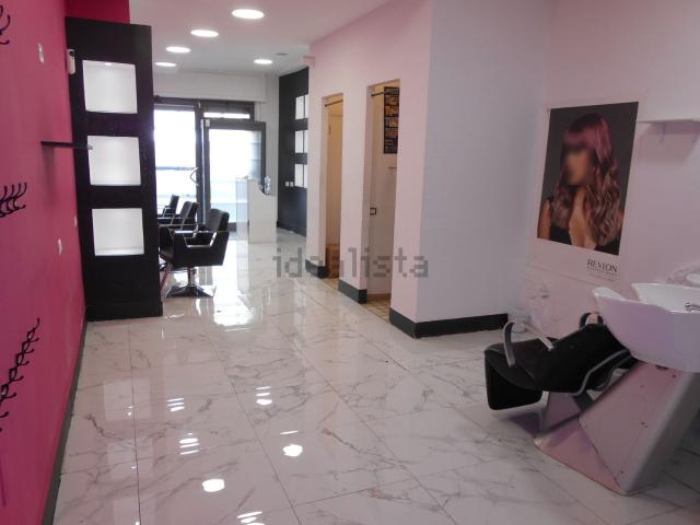 Locale in vendita di 50 m² in Via Licinio Stolone
