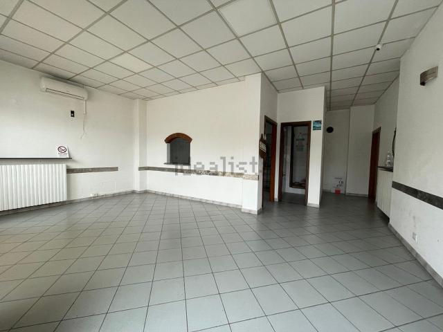 Locale in vendita di 50 m² in Via Ottavio Riccadonna, 94