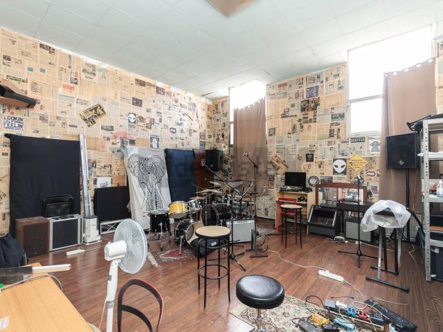 Locale in vendita di 50 m² in Via Pasquale Pastorino, 34