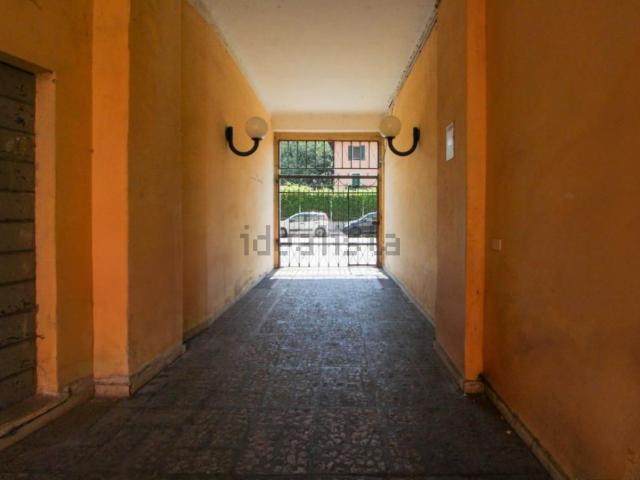 Locale in vendita di 50 m² in Via Roma, 13