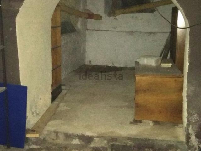 Locale in vendita di 50 m² in Viale Aldo Ferrari