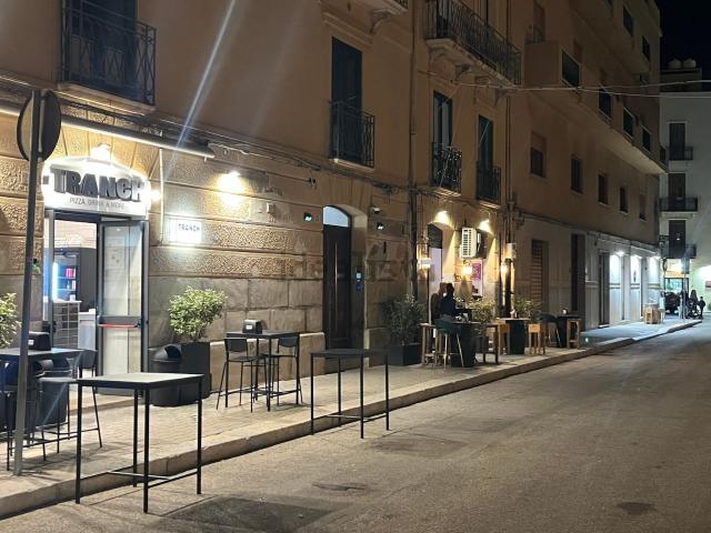 Locale in vendita di 50 m² in Viale Regina Elena, 26