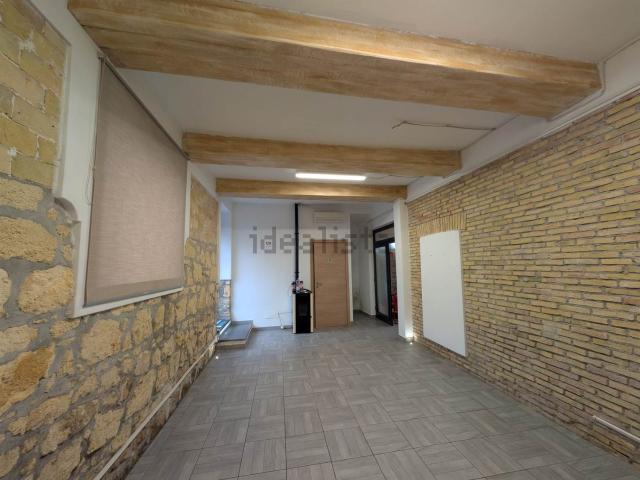 Locale in vendita di 50 m²