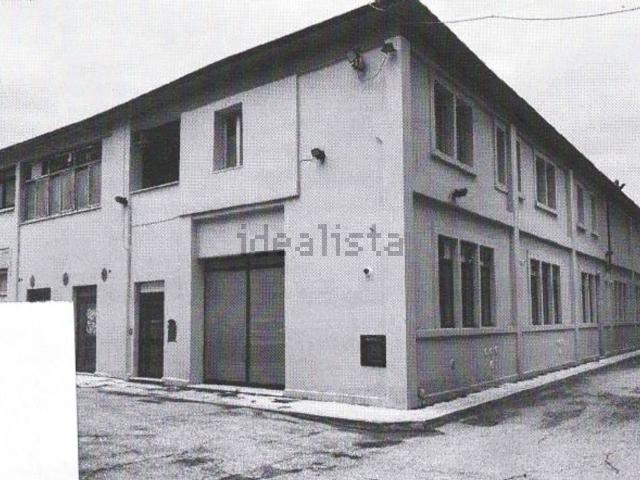 Locale in vendita di 515 m² in Via Piemonte