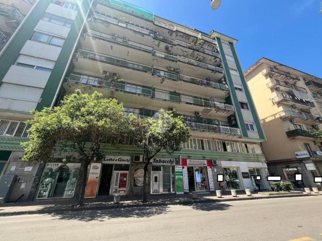Locale in vendita di 51 m² in Piazza Caduti Civili di Brescia, 11