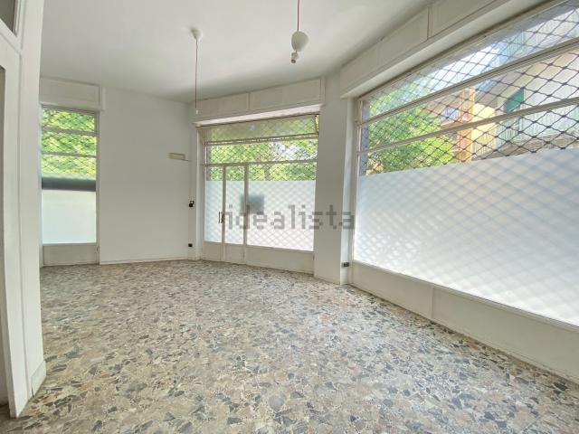 Locale in vendita di 51 m² in Via Vincenzo Gioberti, 14