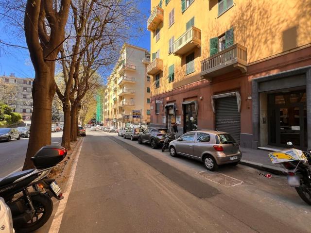 Locale in vendita di 51 m² in Via Giuseppe Bertuccioni, 40