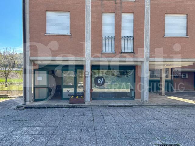 Locale in vendita di 51 m² in Via Leonida Mastrodicasa, 192