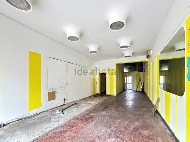 Locale in vendita di 52 m² in Piazza Venti Settembre, 17