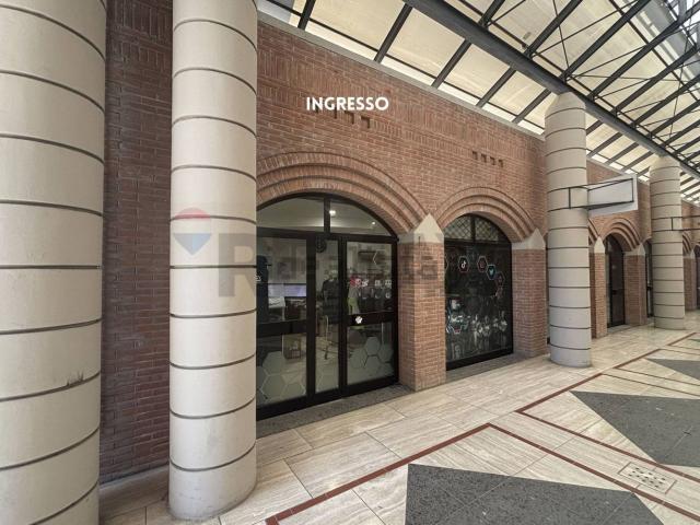 Locale in vendita di 52 m² in Piazza Antonio Gramsci