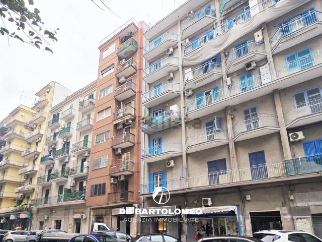 Locale in vendita di 52 m² in Via Cesare Battisti, 121