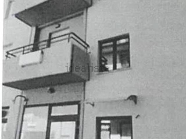 Locale in vendita di 52 m² in Via Le Mosse, 22