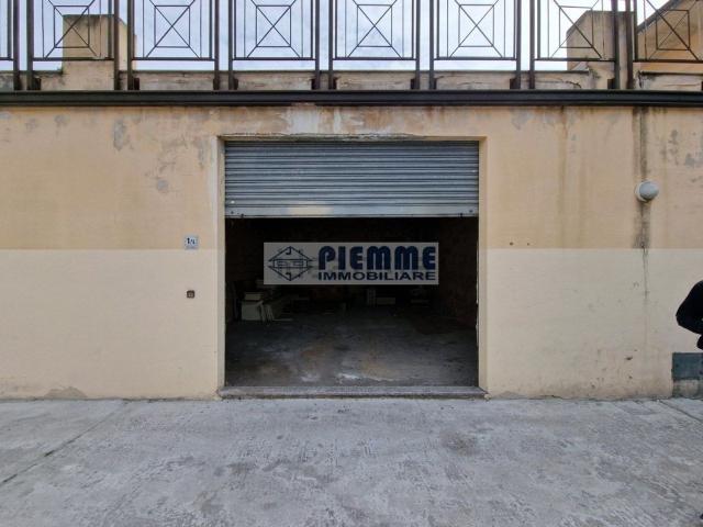 Locale in vendita di 52 m²