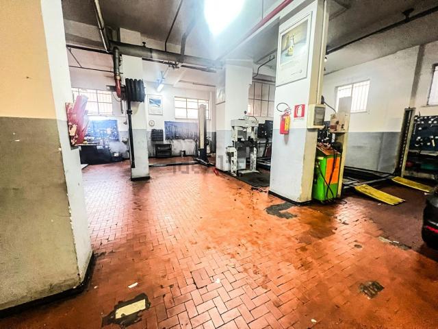Locale in vendita di 530 m² in Corso Europa