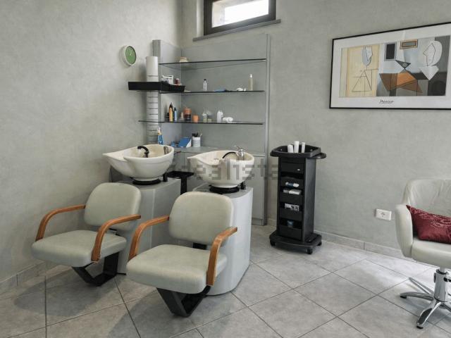 Locale in vendita di 57 m² in Corso Fratelli Cervi, 56
