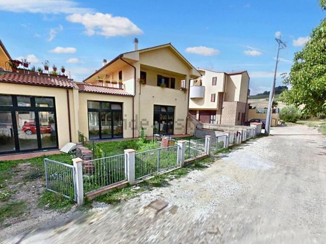 Locale in vendita di 57 m² in Via Volterrana, 274