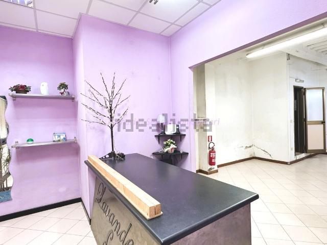 Locale in vendita di 57 m² in Via della Panzana