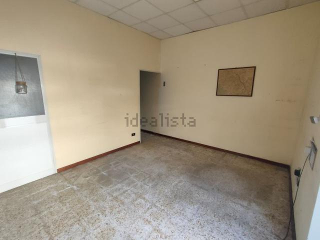 Locale in vendita di 57 m² in Via Monte Sacro, 13
