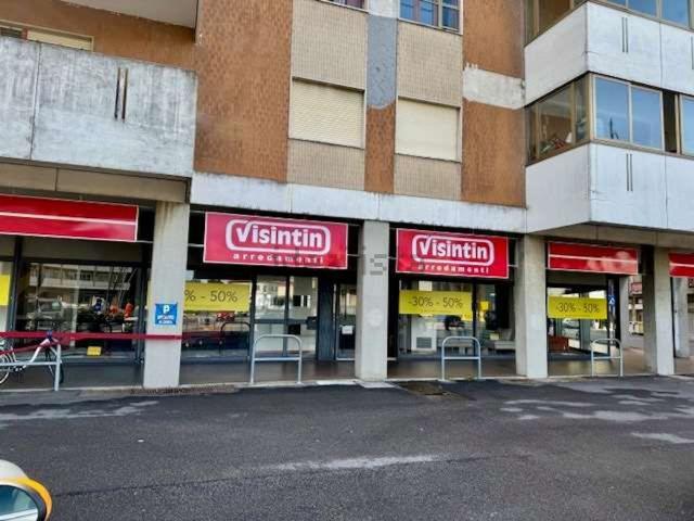 Locale in vendita di 540 m² in Largo dell&apos  Anconetta, 8