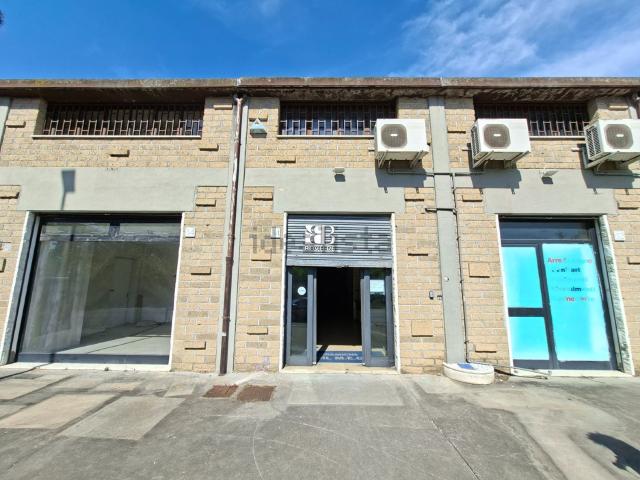 Locale in vendita di 550 m² in Via della Storta