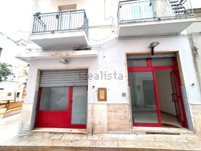 Locale in vendita di 55 m² in Piazza Marinullo