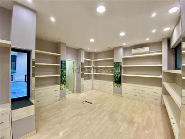 Locale in vendita di 55 m² in Vicolo del Carro